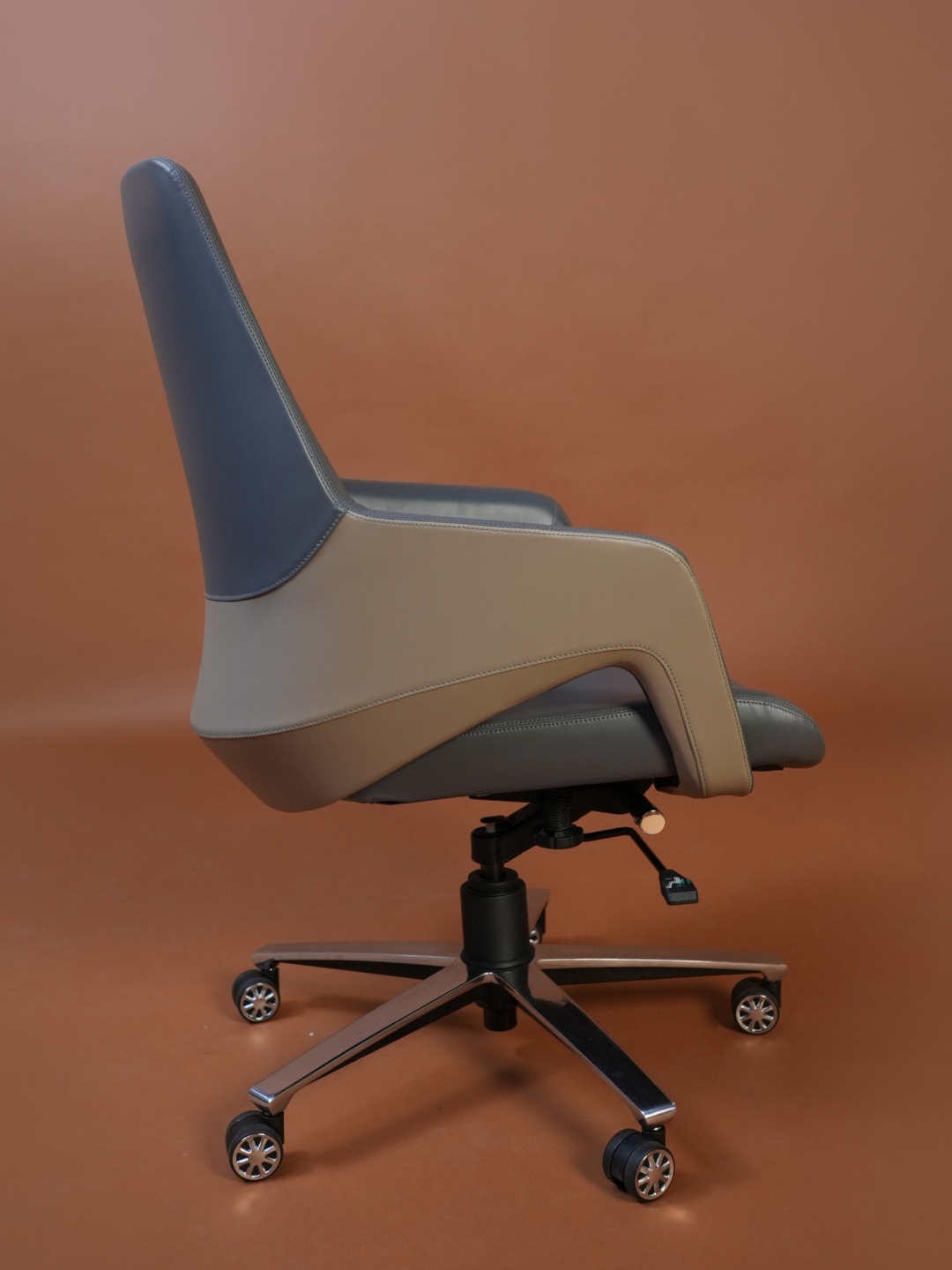 Magnet Low Back - Image 2